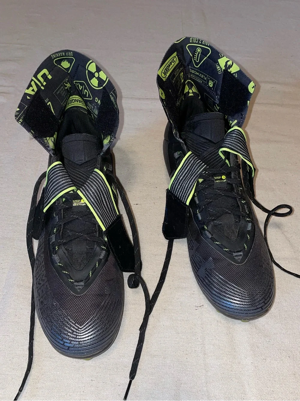 Men's Black, Silver and Neon Green Football Cleats